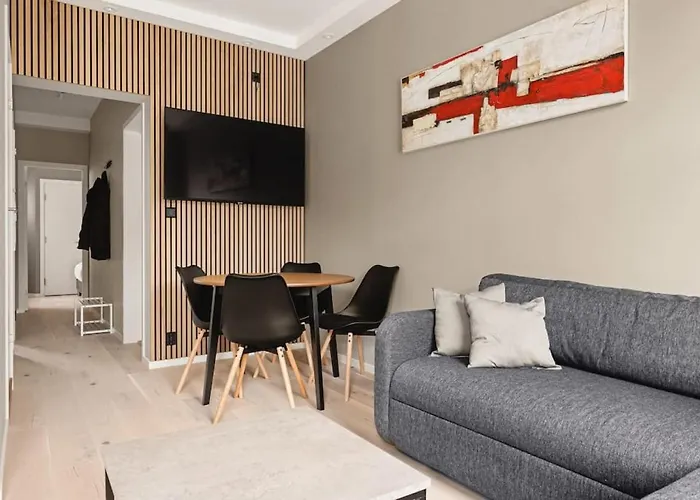 Apartament Dinbnb I New 2023 I 600m To Bryggen *