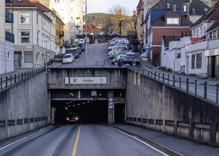 Apartament Dinbnb I New 2023 I 600m To Bryggen Bergen
